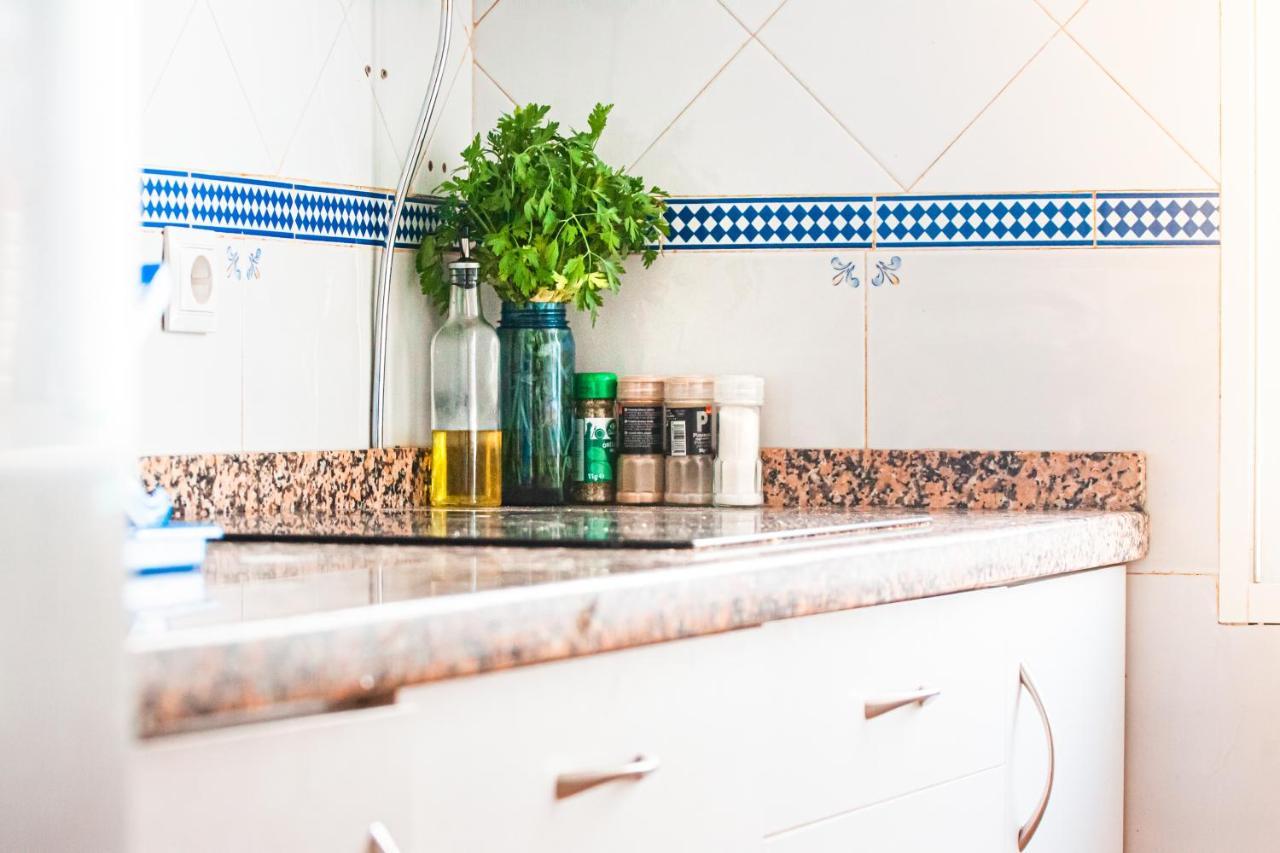 Sweet Room In Malaga Center "Homestay" - Habitacion Alojamiento En Apartamento ภายนอก รูปภาพ